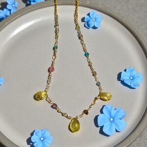Elegant Gold and Gemstone Necklace